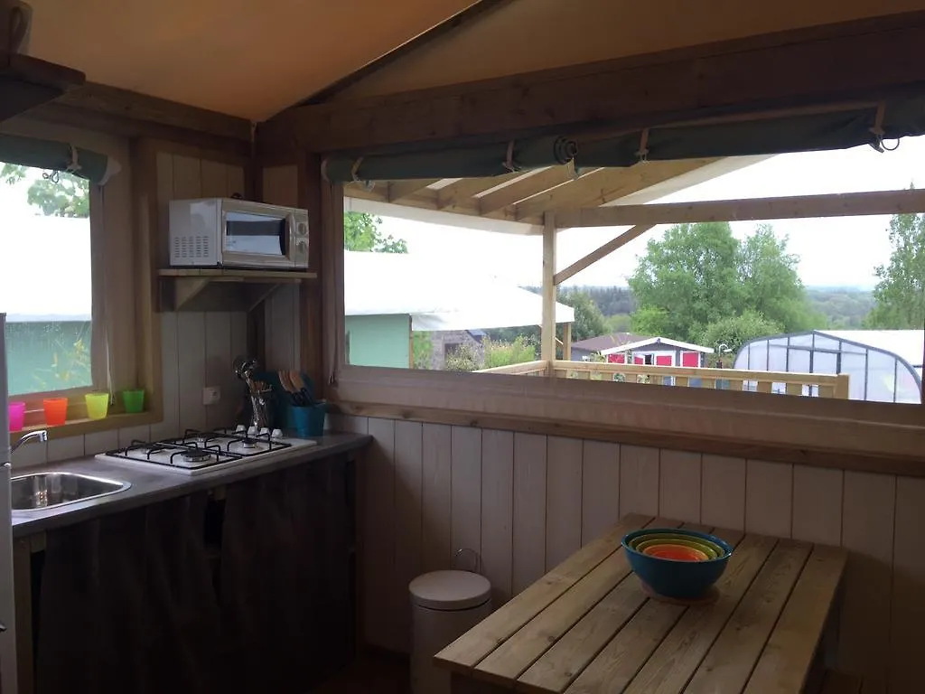 Dom wakacyjny Emerald Coast Gites And Lodge Hénansal