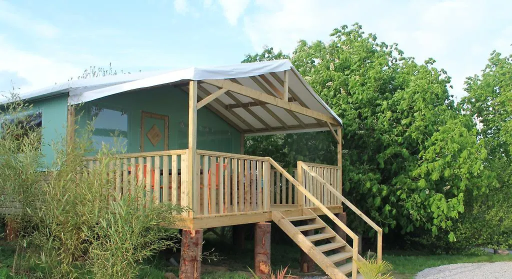 Emerald Coast Gites And Lodge Hénansal 0*,
